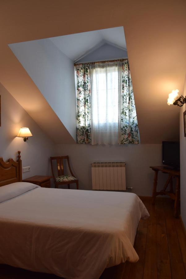 Hotel Las Casitas Del Jardin Tudela de Duero Buitenkant foto